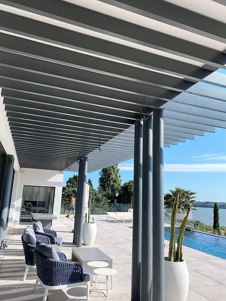 pergola piscine